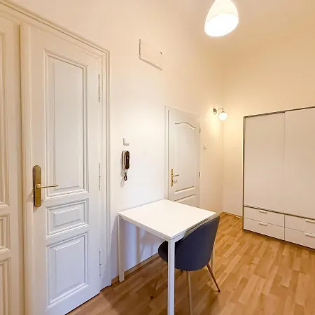 Apartmán Catty 3bdr 80 M2 Praha