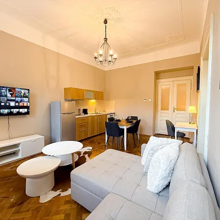 Apartment Catty 3bdr 80 M2